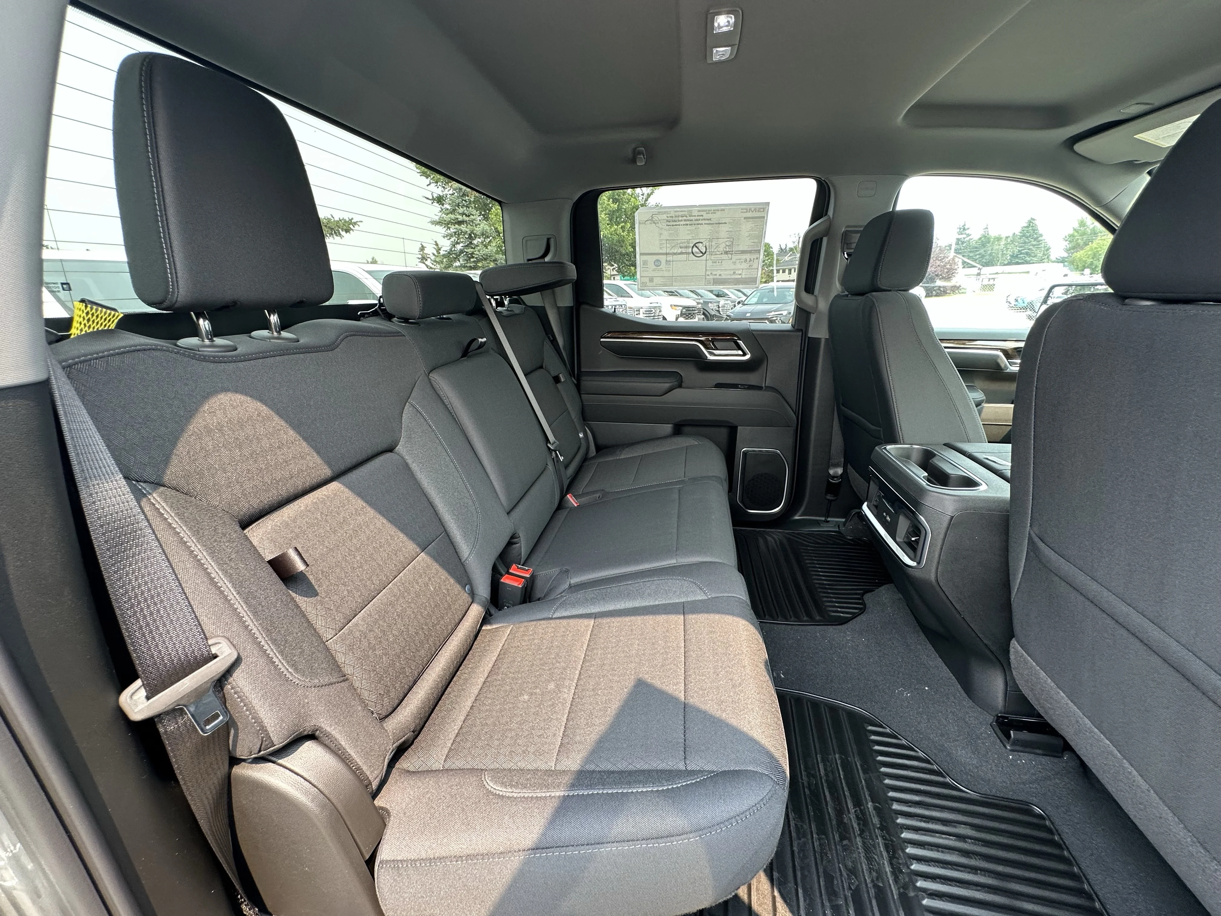 New 2026 Sterling Metallic GMC Elevation image 21