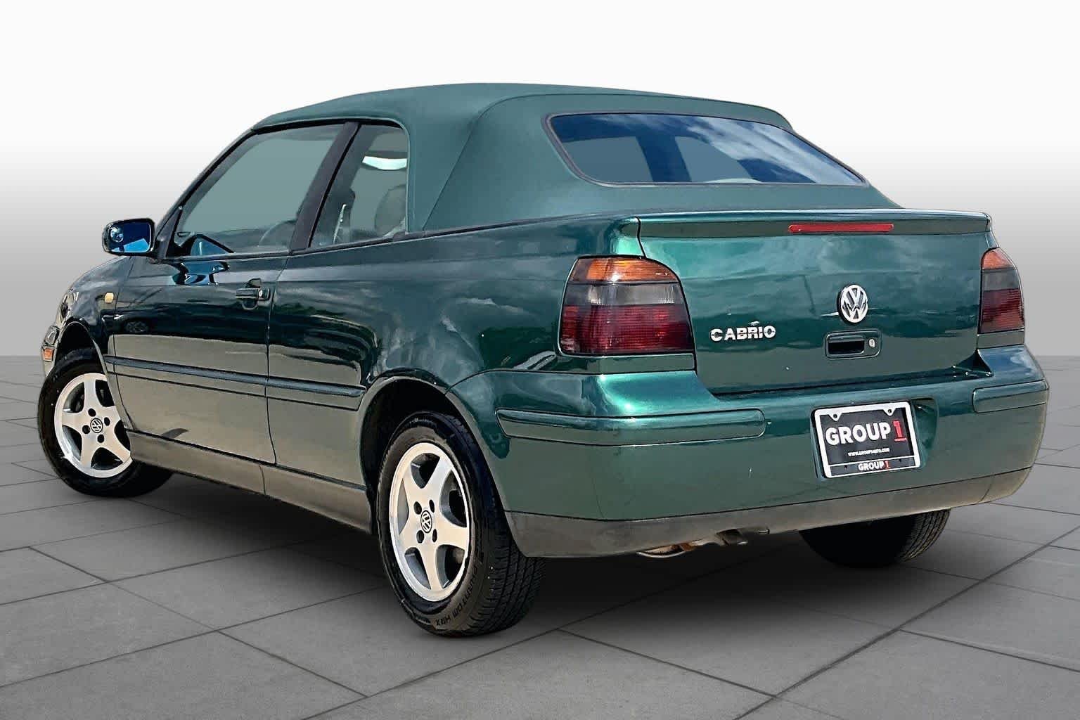 Used 2000 Bright Green Pearl Volkswagen GLS image 11