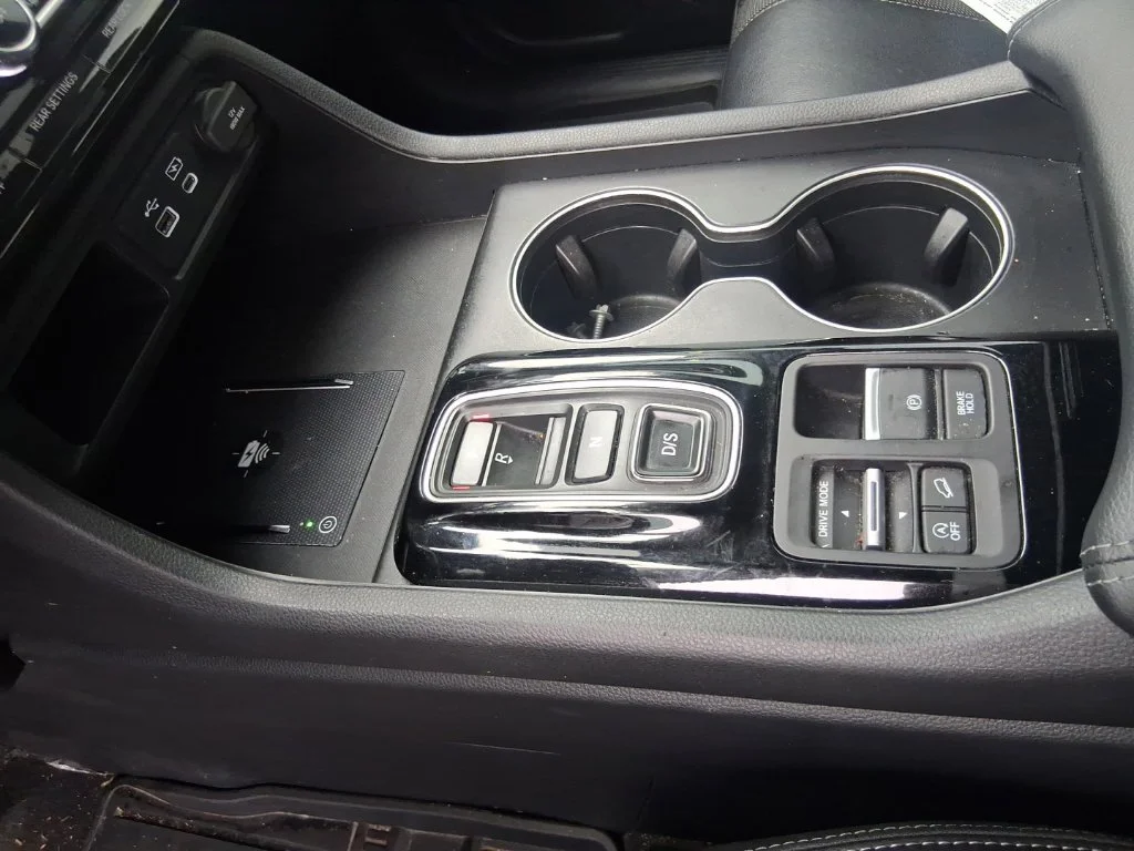 Used 2025  Honda  image 13