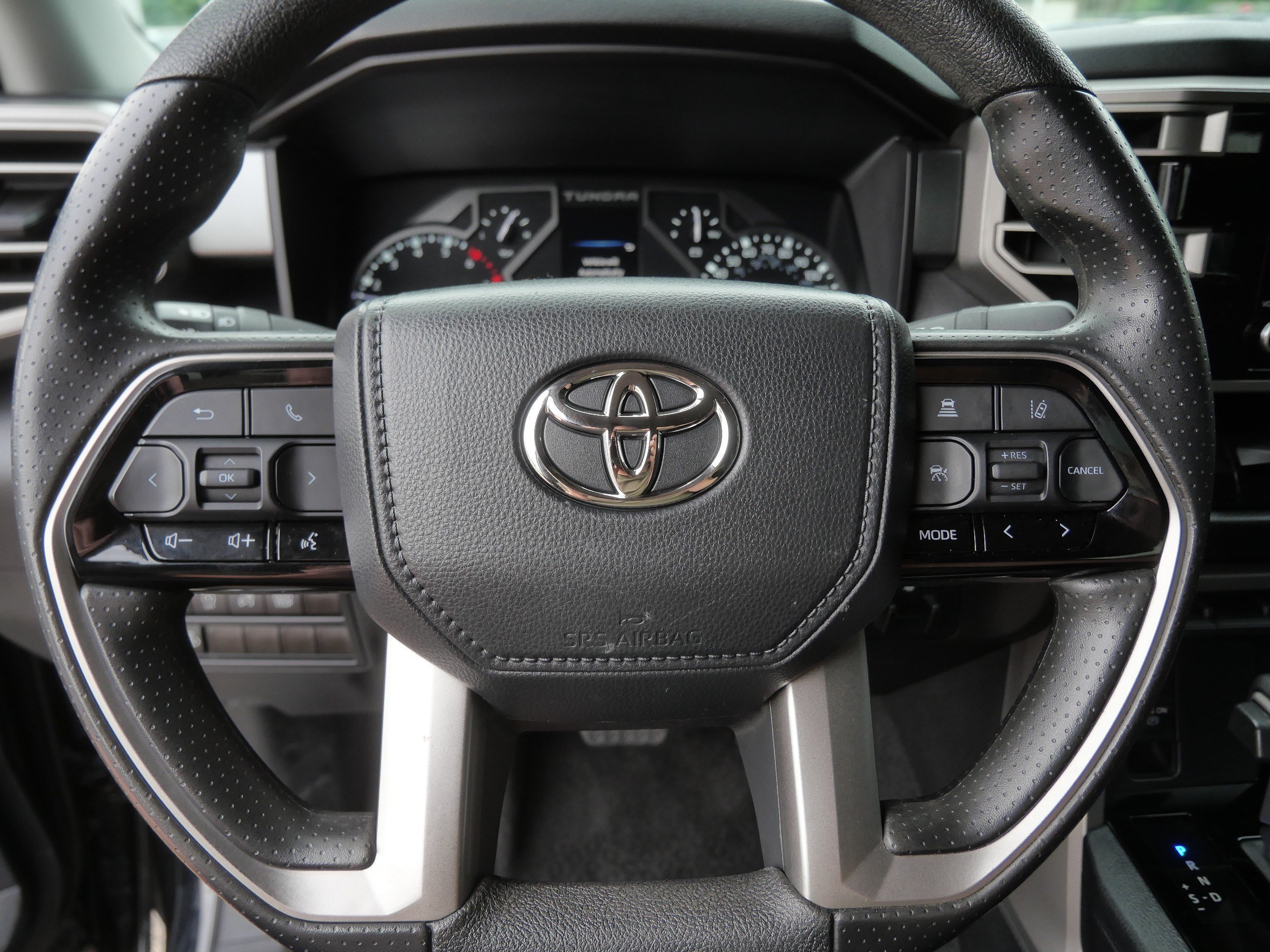 Used 2023 Midnight Black Metallic Toyota SR5 image 25