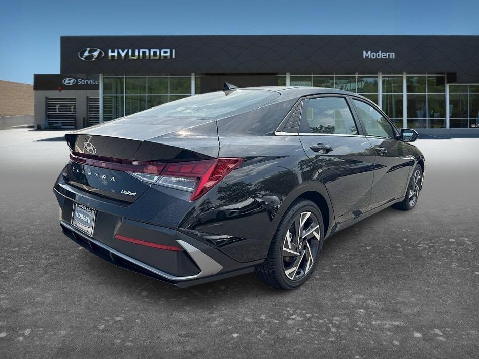 New 2026 Abyss Black Hyundai Limited image 19
