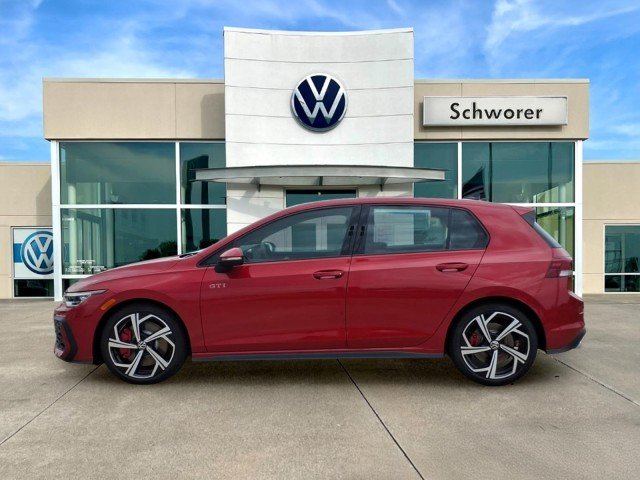 2026 Volkswagen Golf GTI SE DSG