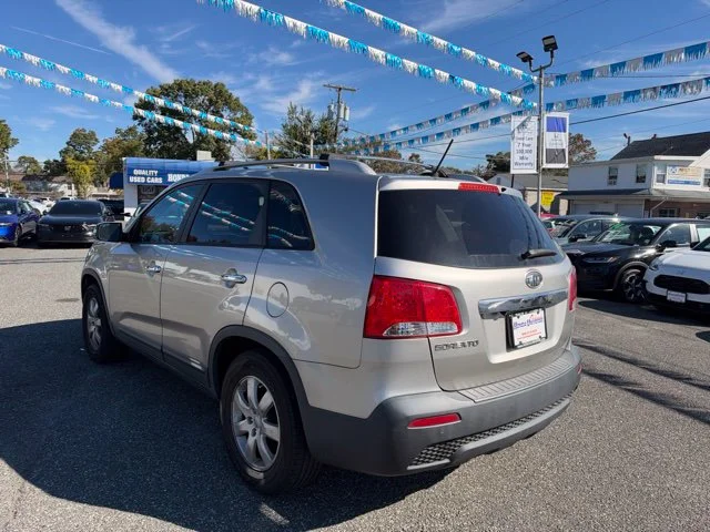 Used 2013 Satin Metal Kia LX image 7