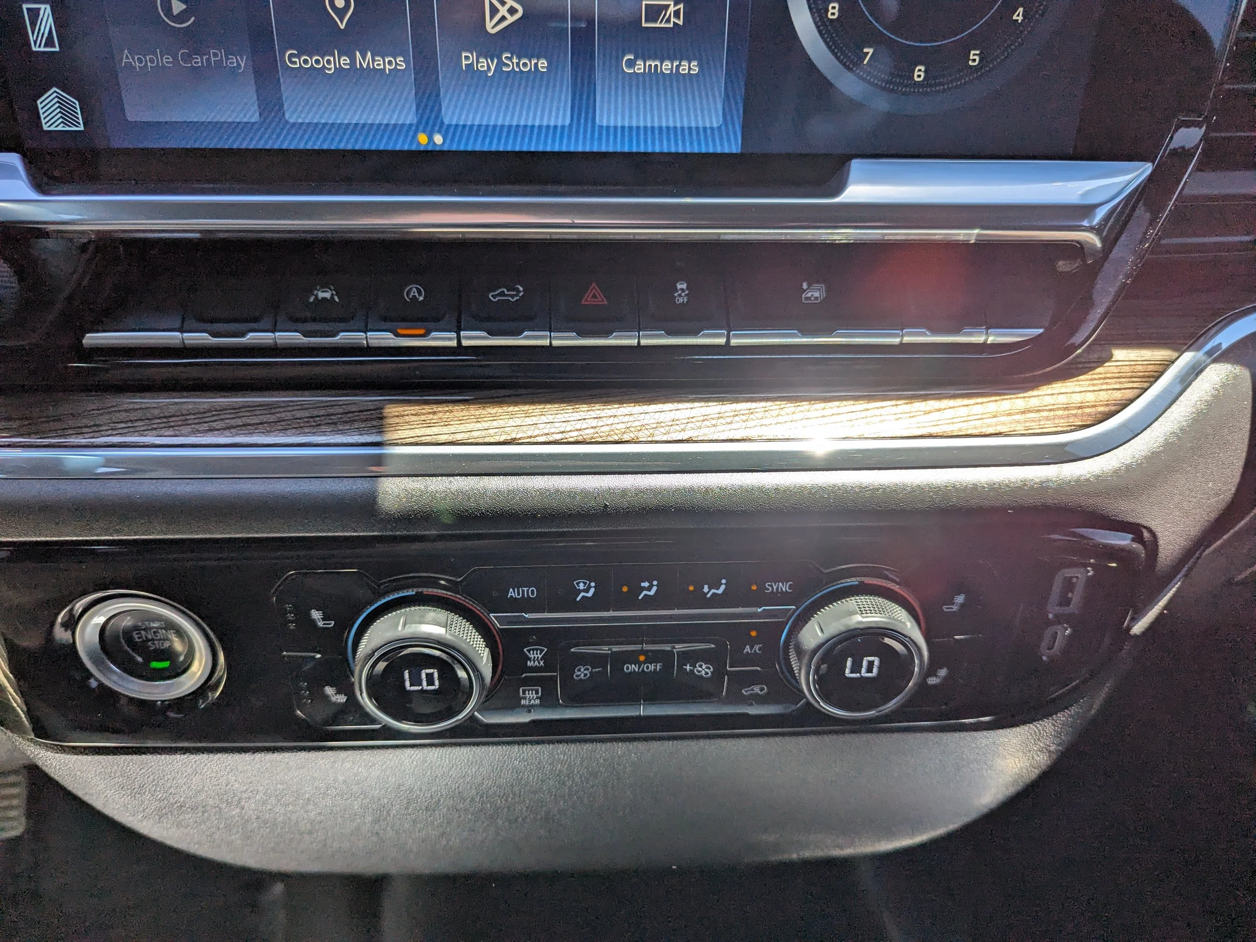2024 Chevrolet Silverado 1500 LT - Photo 25