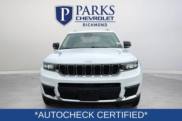 Used 2022 White Jeep Limited image 2
