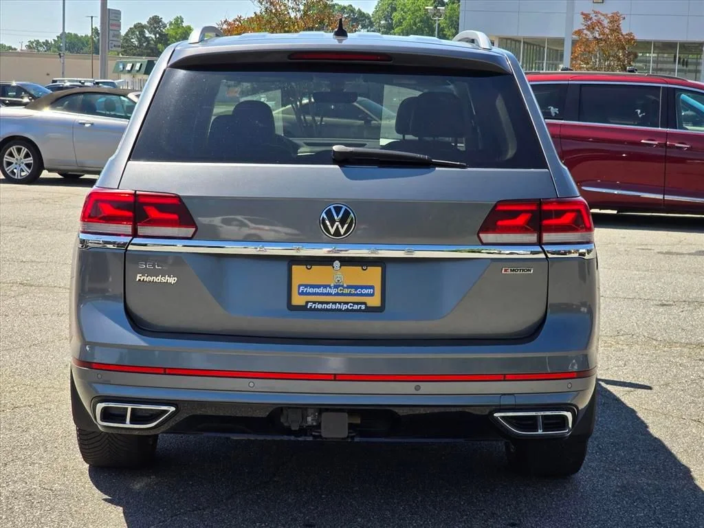 Used 2022 Gray Volkswagen 3.6L V6 SEL Premium R-Line image 25