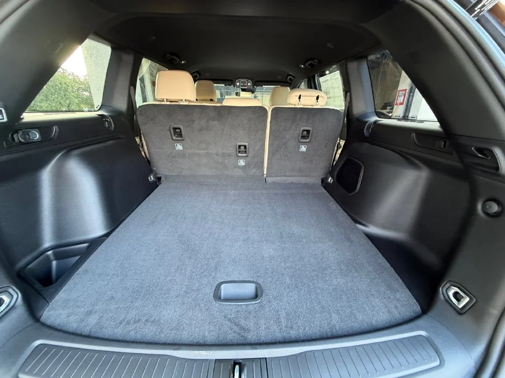 New 2027 Brown Jeep Limited image 19