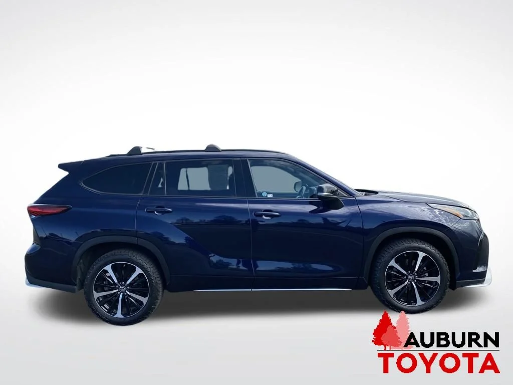 Used 2022 Blueprint Toyota XSE image 8