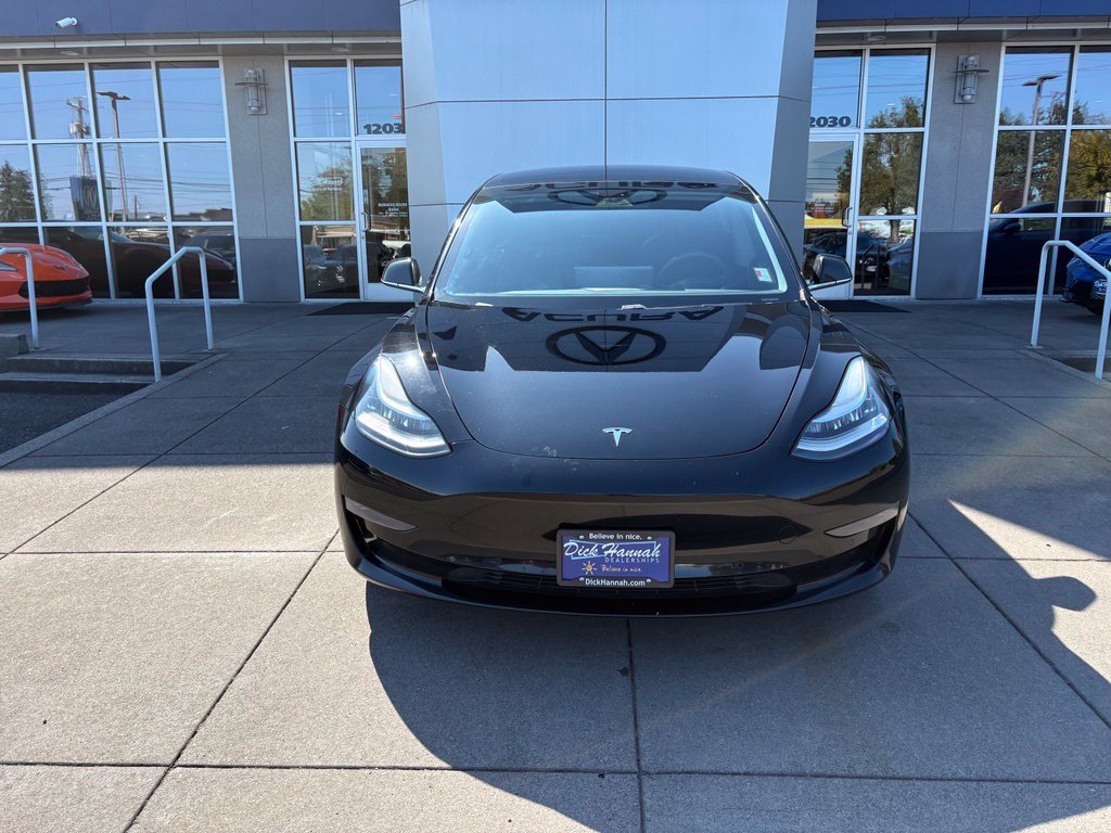 Used 2019 Solid Black Tesla  image 2