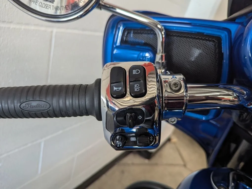 Certified Used 2018 BRILLIANT BLUE Indian Motorcycle  image 12