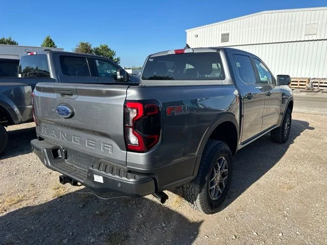 New 2026 Carbonized Gray Metallic Ford XLT image 2