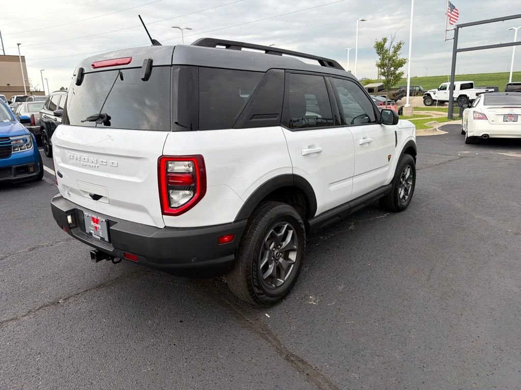 Used 2021 White Ford Badlands image 7