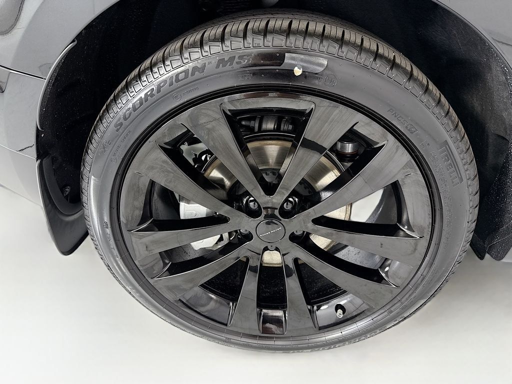 New 2026 Santorini Black LAND ROVER SE image 33
