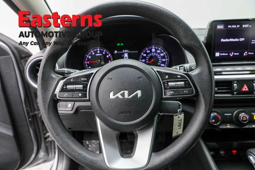 Used 2024 Gray Kia LXS image 10