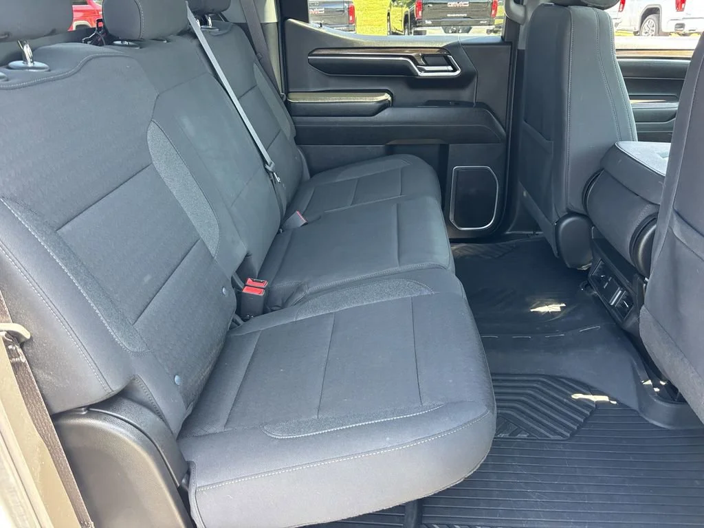 Used 2024 Summit White Chevrolet RST image 20