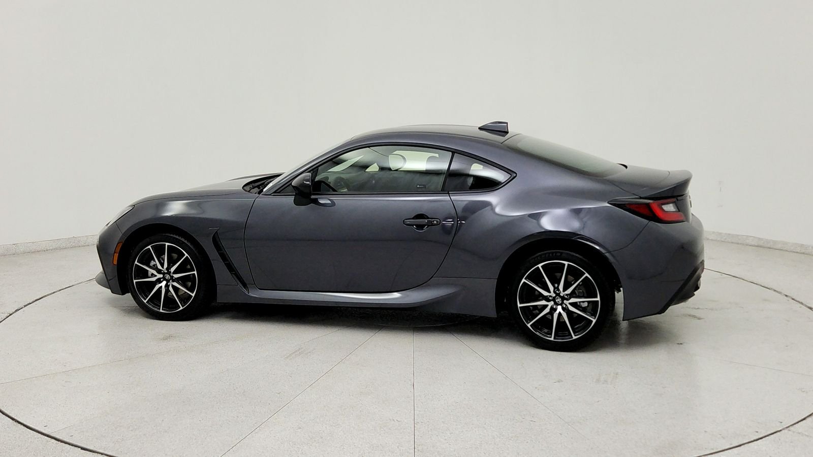 Used 2026  Toyota Base image 4