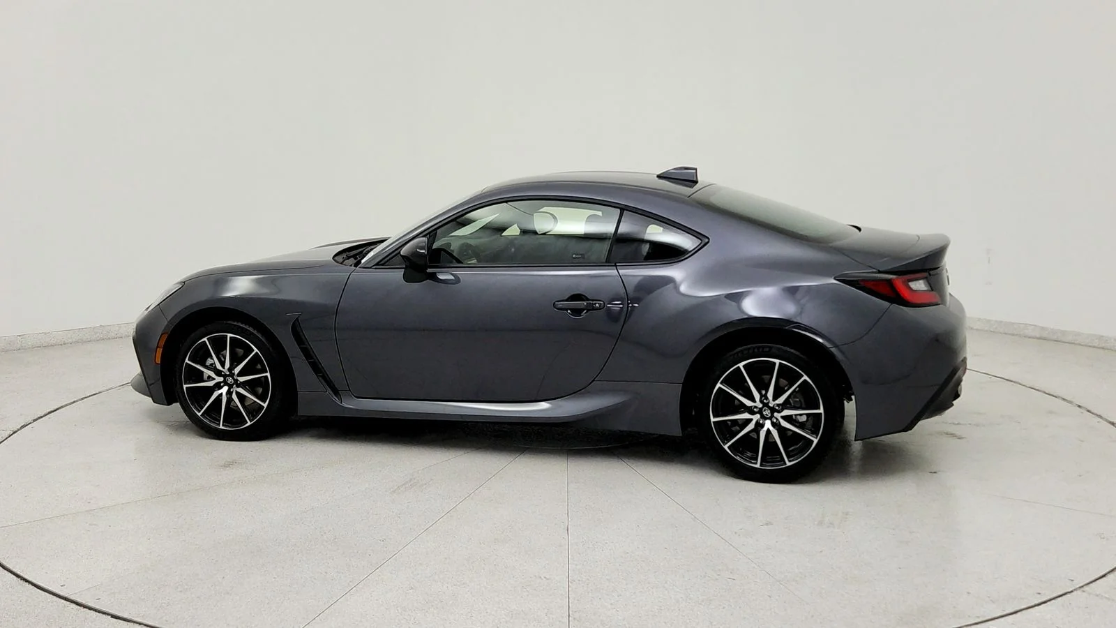 Used 2026  Toyota Base image 4