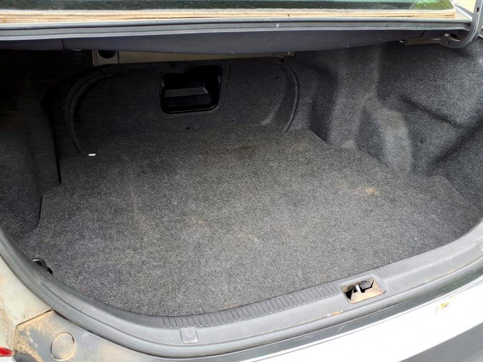 Used 2011 Magnetic Gray Metallic Toyota SE image 5