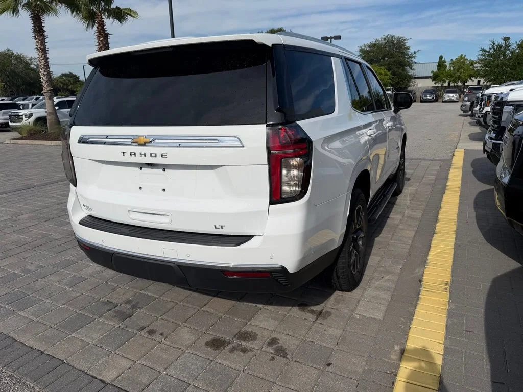 Used 2021 SUMMIT WHITE Chevrolet LT image 5
