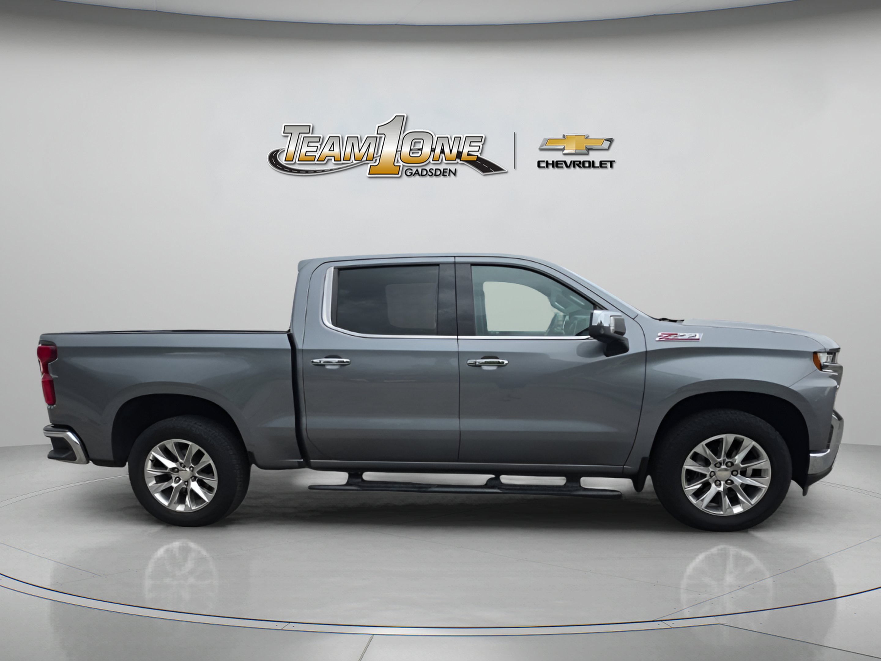 Used 2021 SATIN STEEL METALLIC Chevrolet LTZ image 8