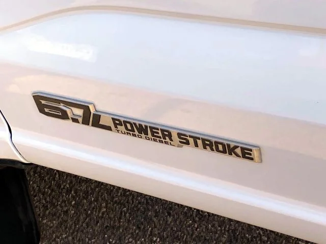 Used 2023 Oxford White Ford XL image 29