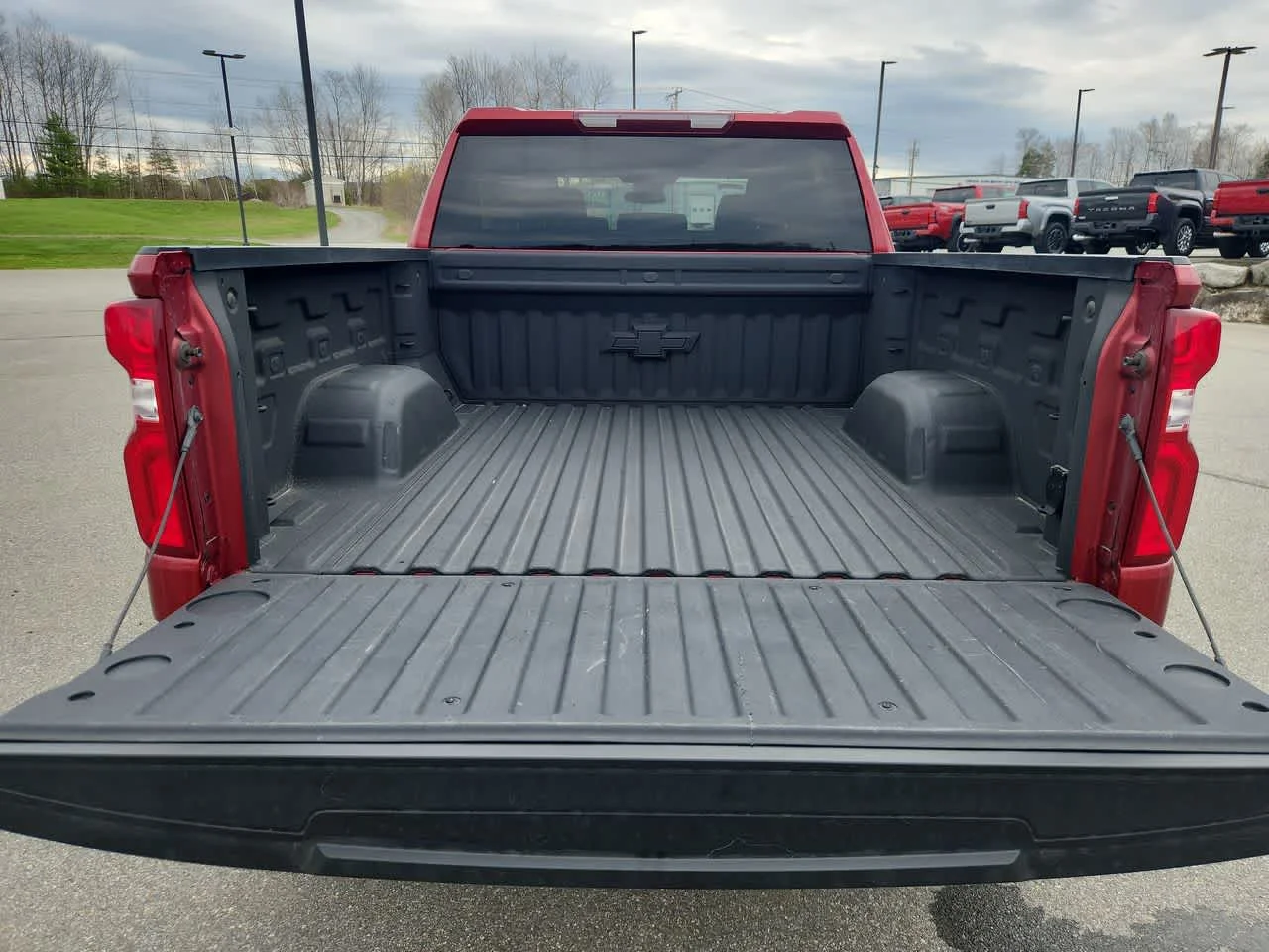 Used 2023 Radiant Red Tintcoat Chevrolet RST image 15