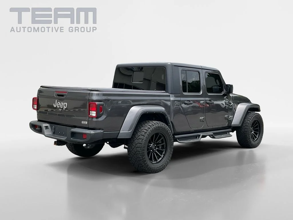 Used 2021 Gray Jeep Overland image 7