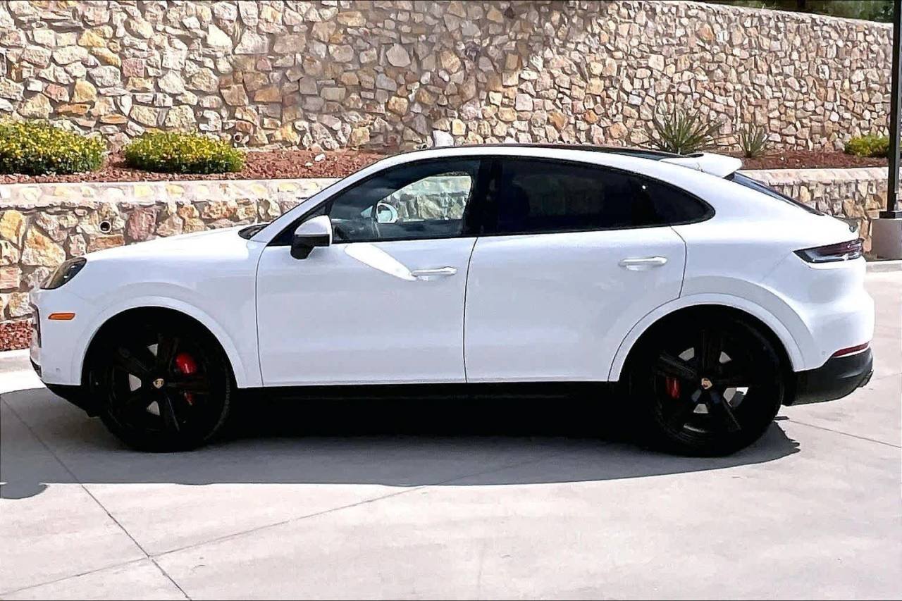 New 2026 White Porsche S Coupe image 2