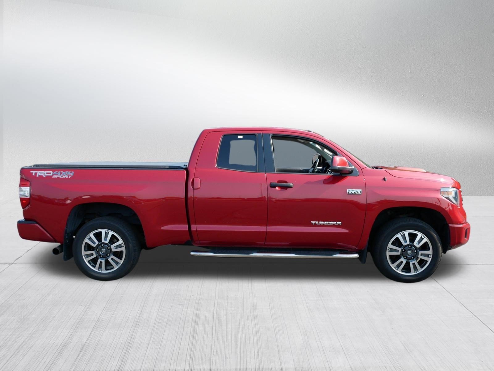 Used 2018 Toyota Tundra SR5 with VIN 5TFUW5F1XJX713509 for sale in Brooklyn Center, Minnesota