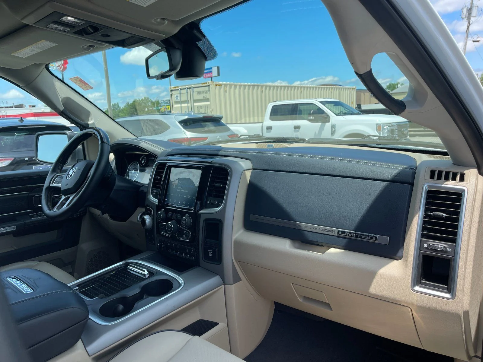 Used 2018 White Ram Laramie Longhorn image 17