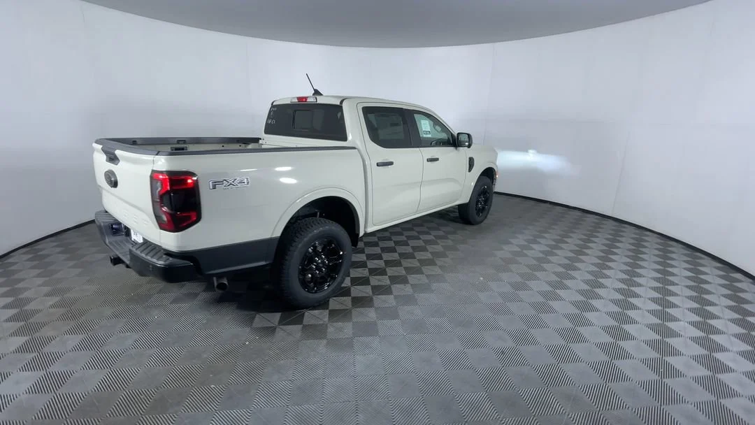 2025 Ford Ranger XLT - Photo 8