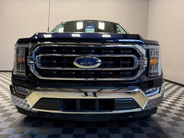 Certified Used 2023 Antimatter Blue Metallic Ford XLT image 3
