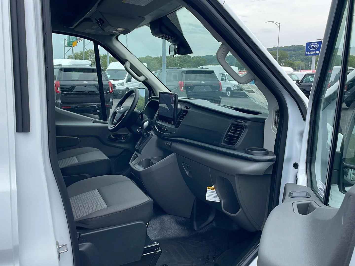 New 2026 Oxford White Ford XL image 22