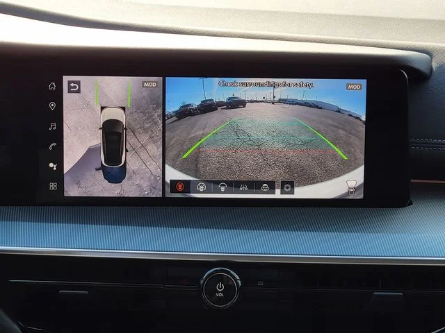 2025 Nissan Murano SL - Photo 24
