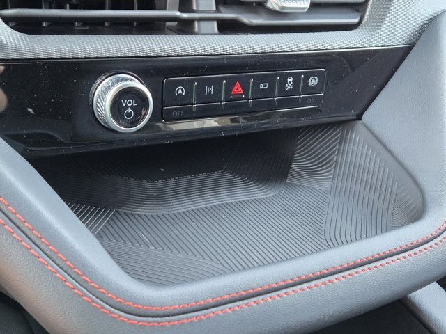 New 2026 Carbonized Gray Metallic Ford ST-Line image 30