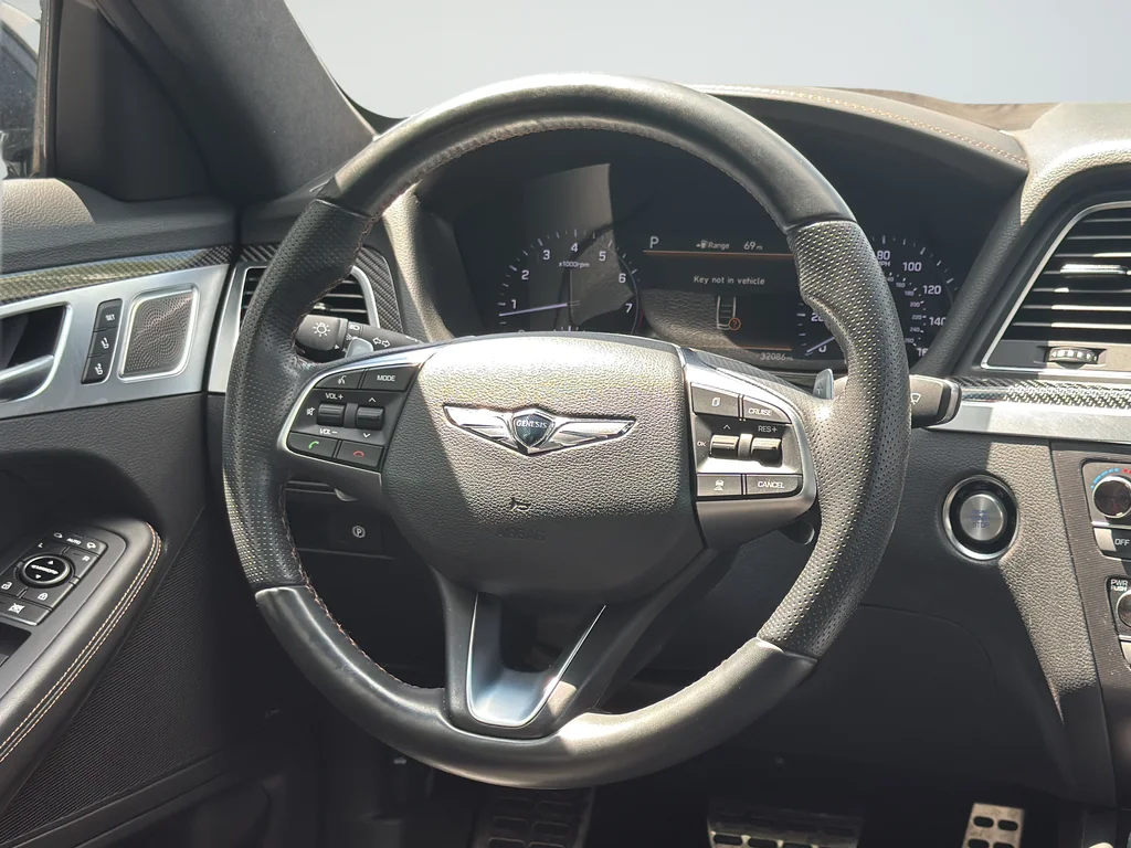 Used 2019 White Genesis 3.3T Sport image 42