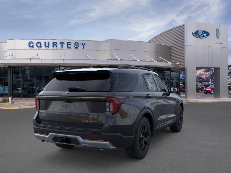New 2026 Agate Black Metallic Ford Tremor® image 8