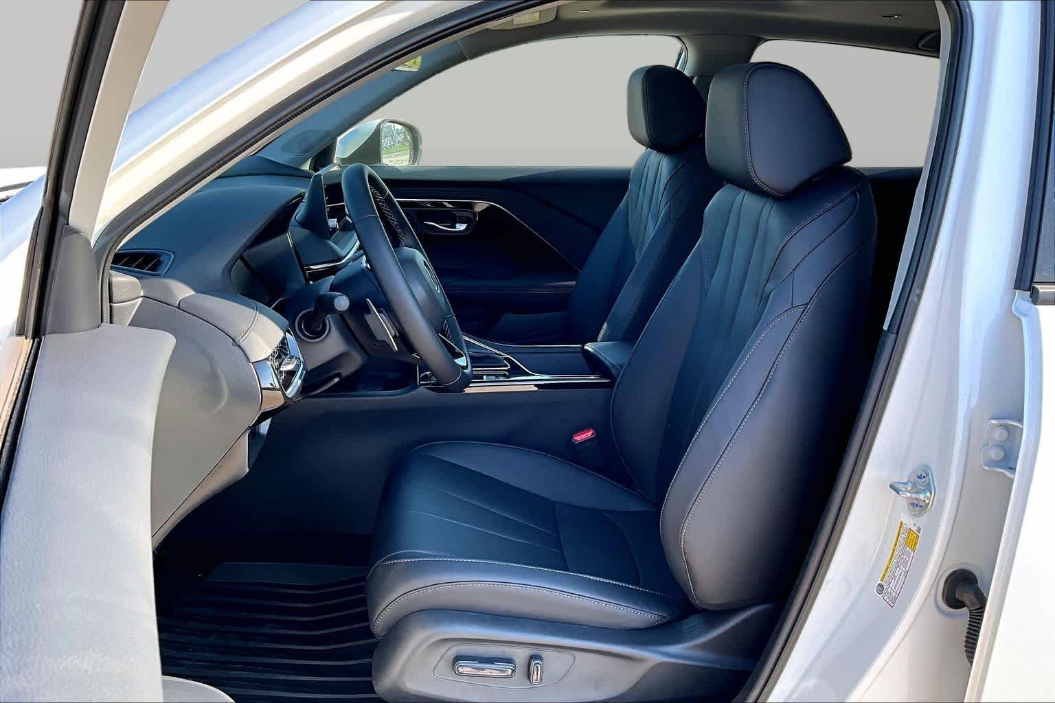 New 2026 Platinum White Pearl Acura  image 9