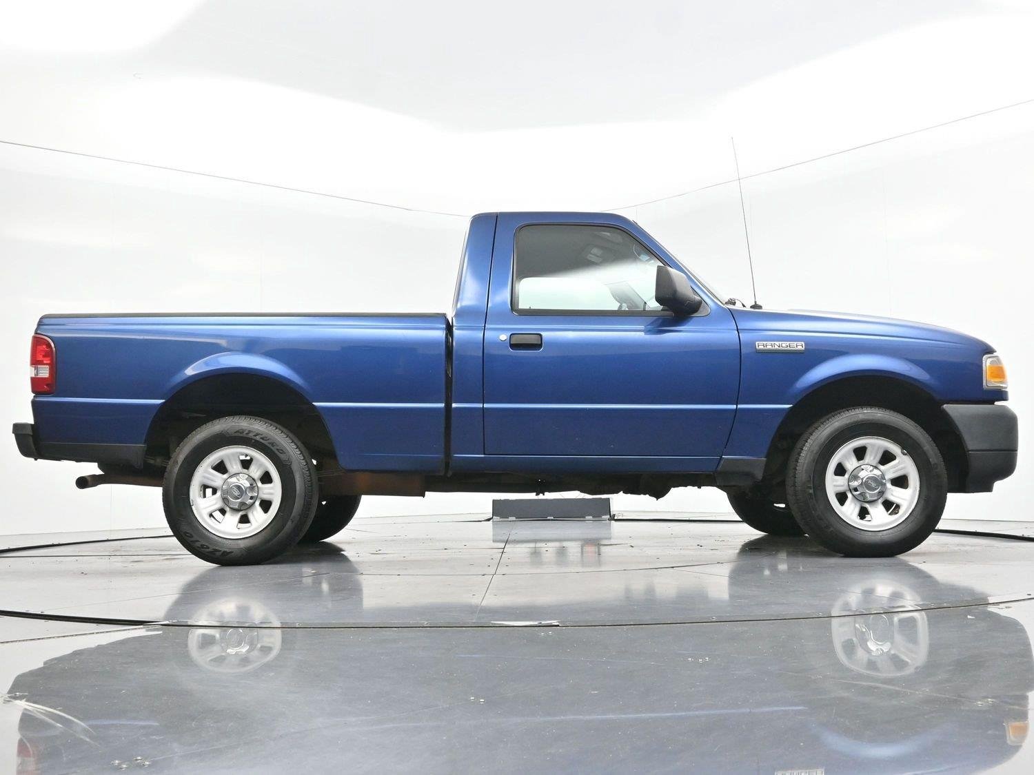 Used 2008  Ford XL image 38