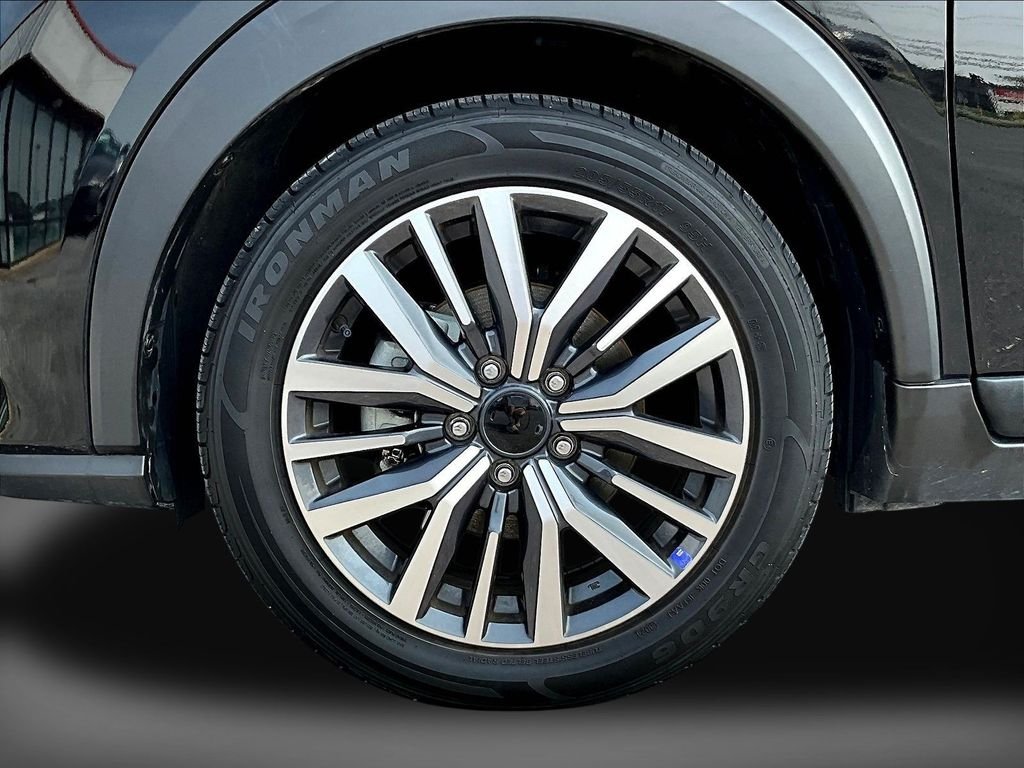 Used 2024 Black Nissan SR image 33
