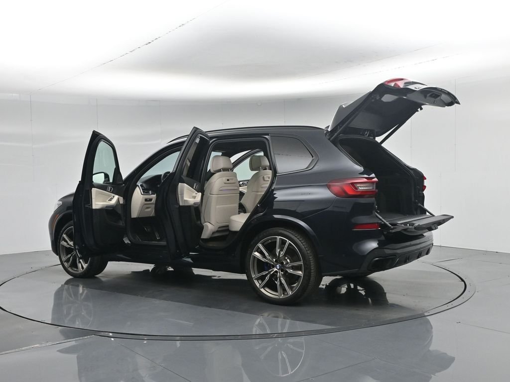 Used 2022 Black BMW M50i image 44