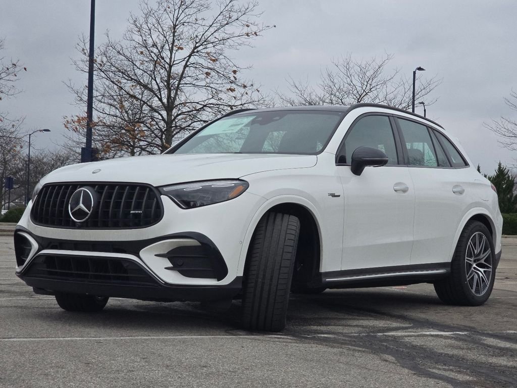 2025 Mercedes-Benz GLC AMG GLC63 S - Photo 12