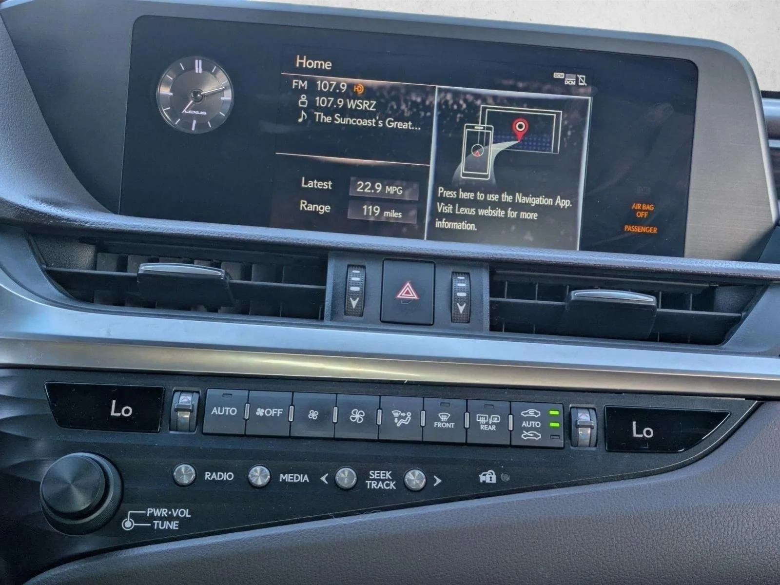 Used 2019 Matador Red Mica Lexus ES 350 image 11