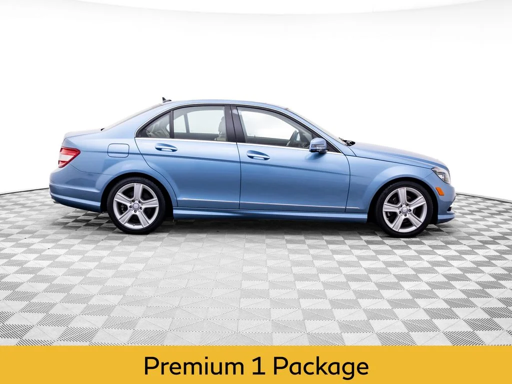 Used 2011 Beige Mercedes-Benz C 300 image 7