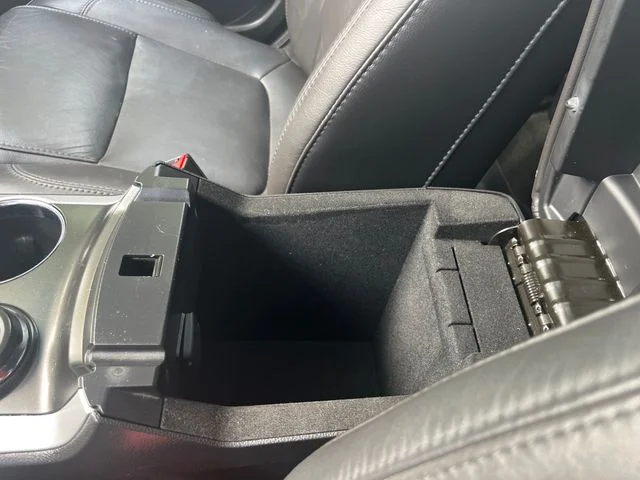 Used 2015  Ford XLT image 25