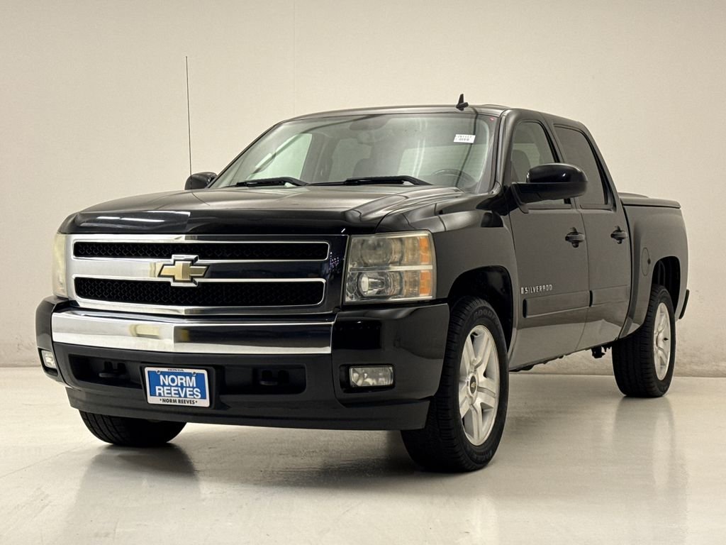 Used 2008 Chevrolet Silverado 1500 1LT with VIN 3GCEC13JX8G261117 for sale in North Richland Hills, TX