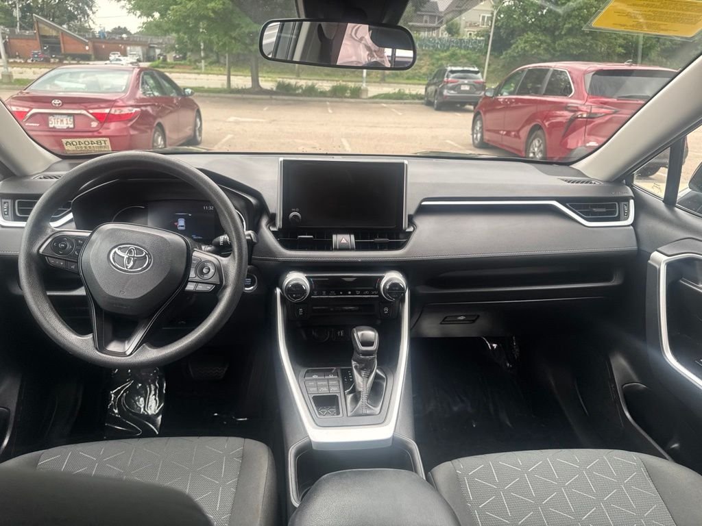 Used 2023 Gray Toyota XLE image 9