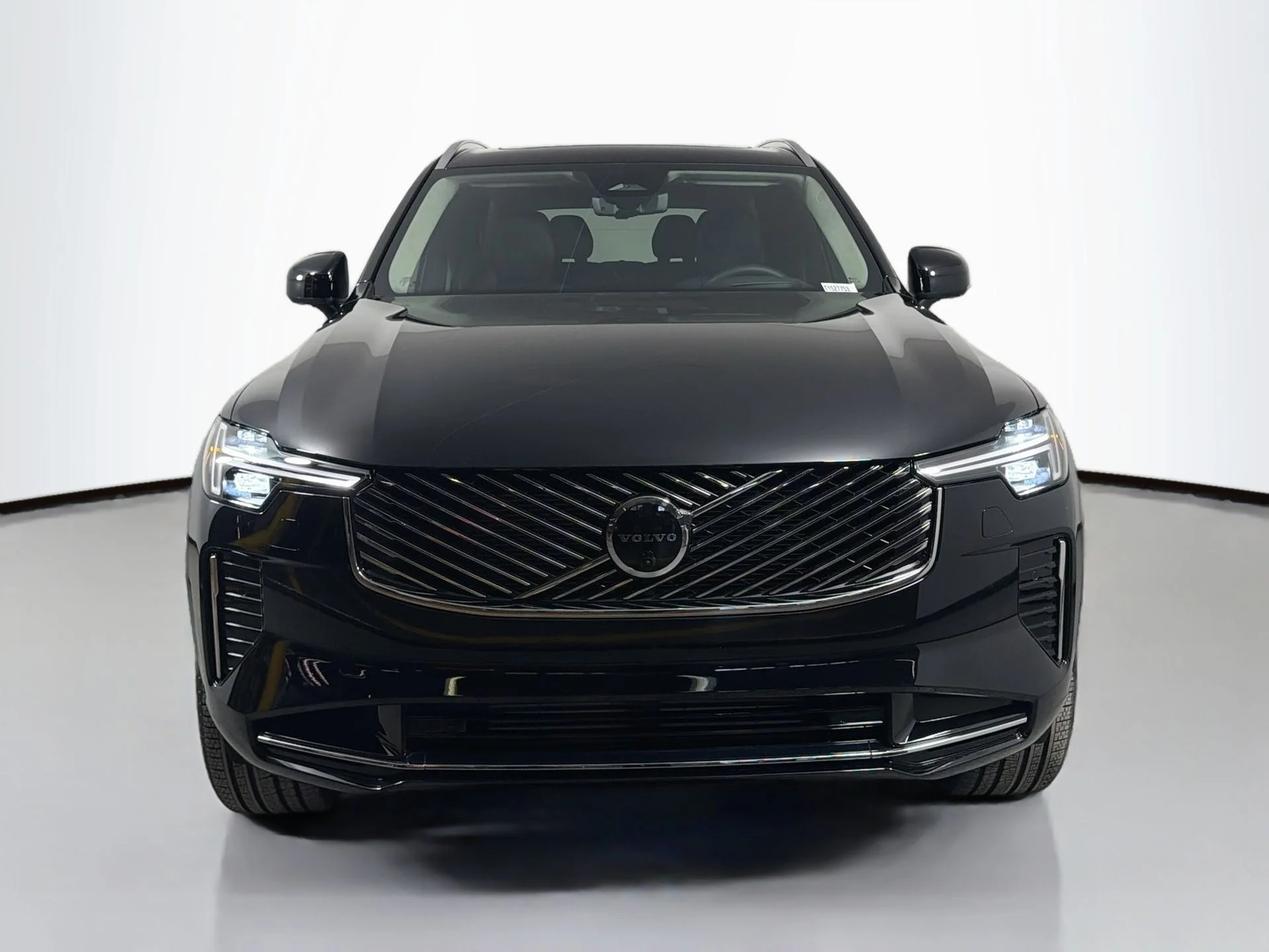 New 2026 Onyx Black Volvo Ultra image 2