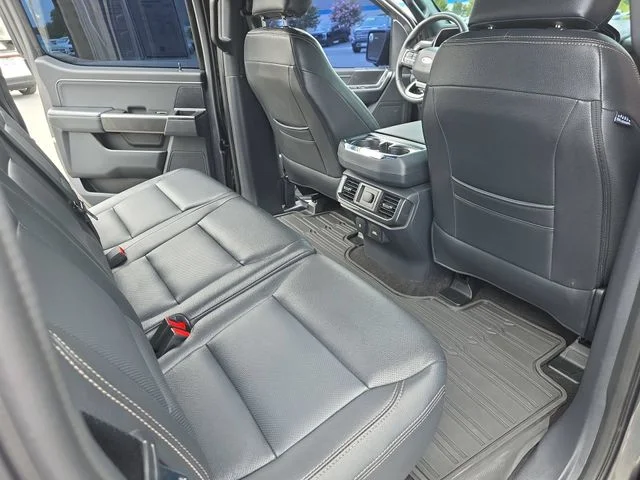 Used 2023 Gray Ford XLT image 12