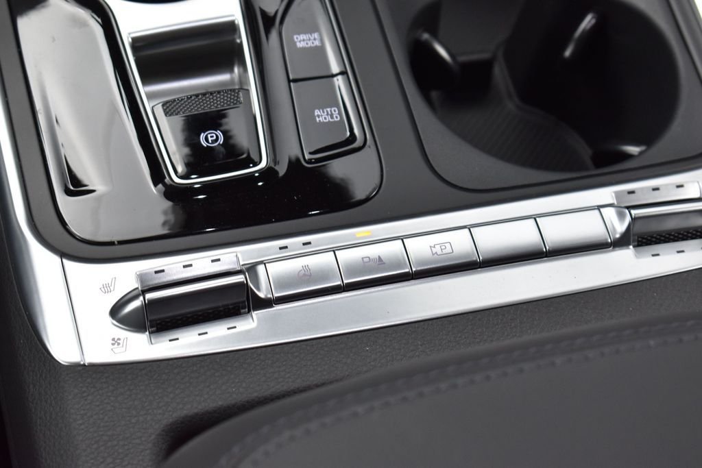 2026 Kia Carnival SX Prestige - Photo 17
